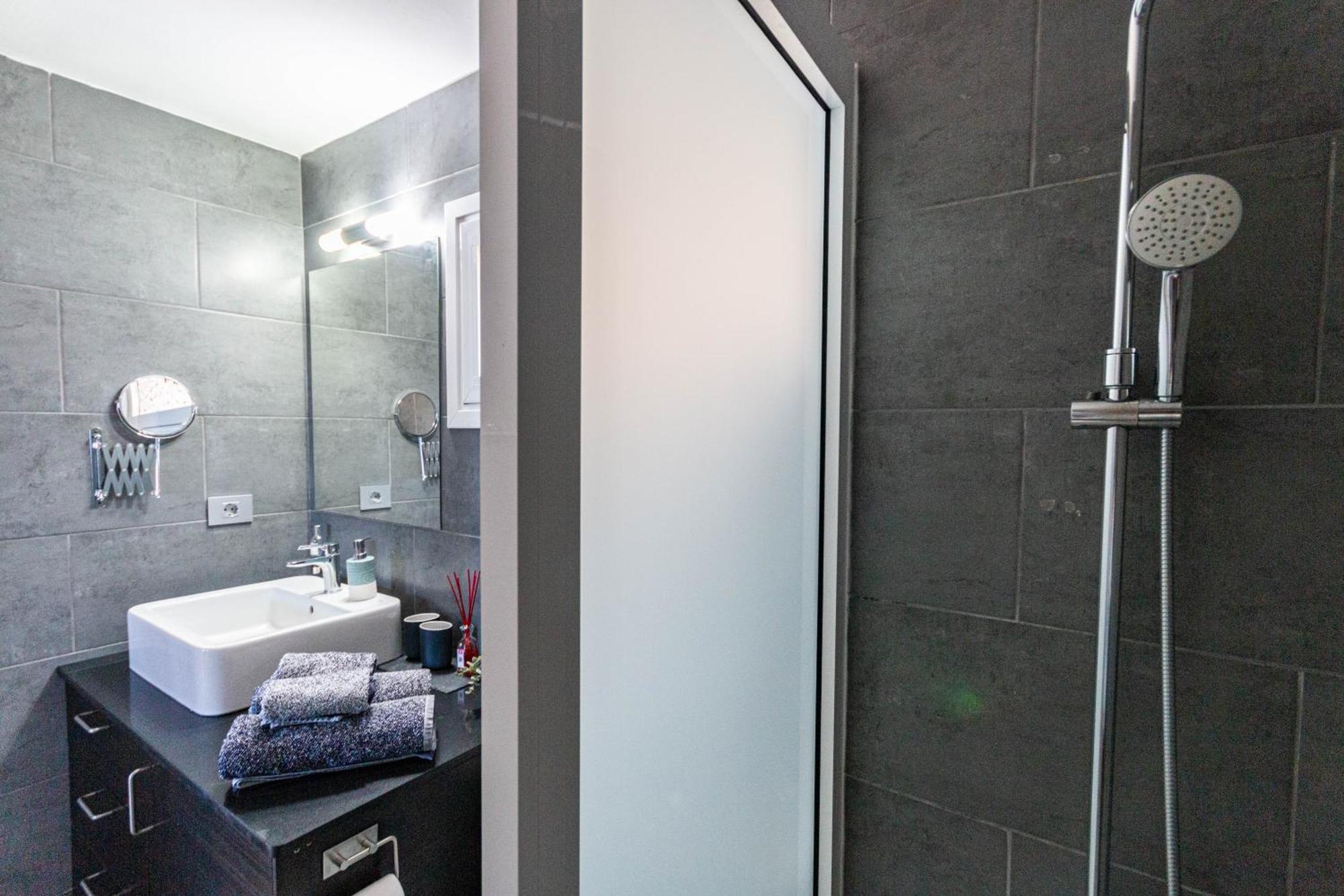 Very Romantic Seaview Apartment Patalavaca Mogan With Warm Pool Eksteriør billede